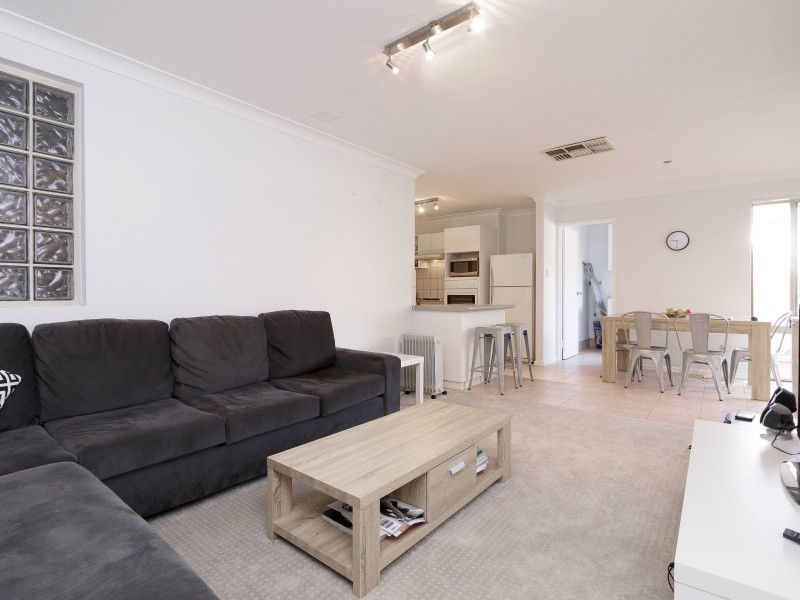 8/40 Wyong Road, Bentley WA 6102