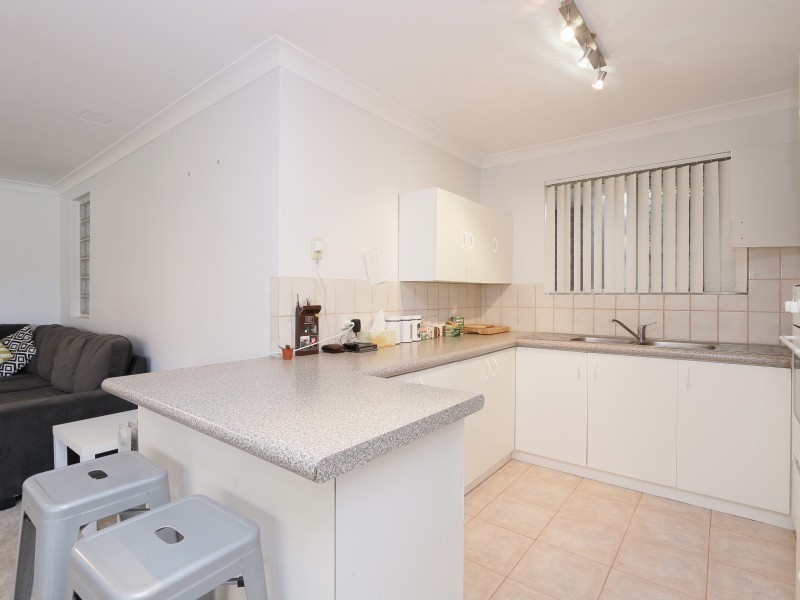 8/40 Wyong Road, Bentley WA 6102