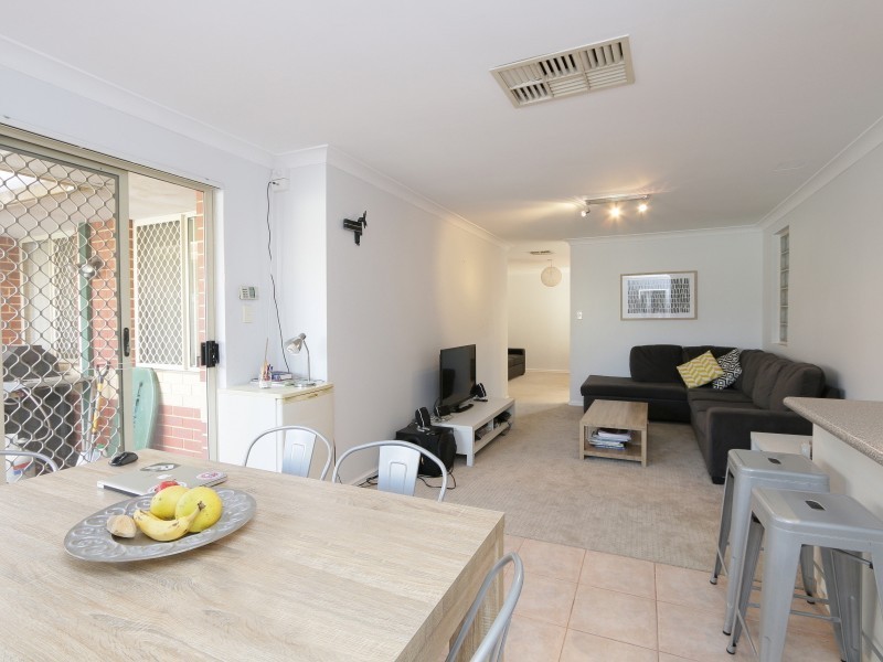 8/40 Wyong Road, Bentley WA 6102