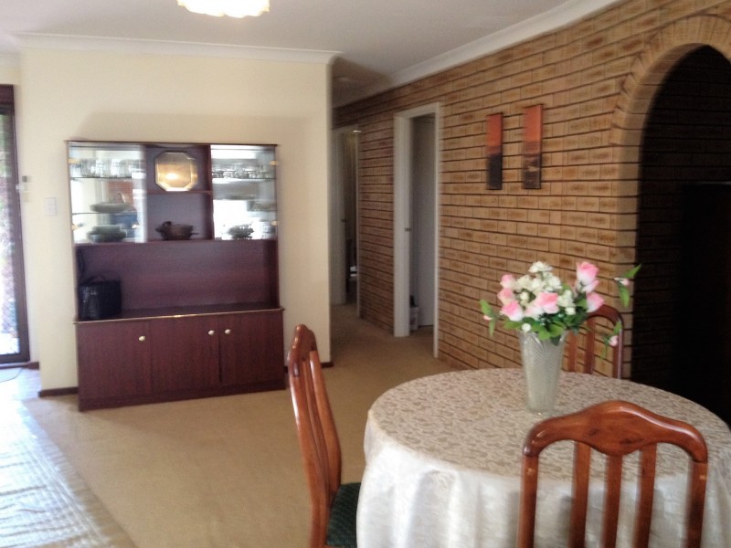 12 Dora Street, Queens Park WA 6107