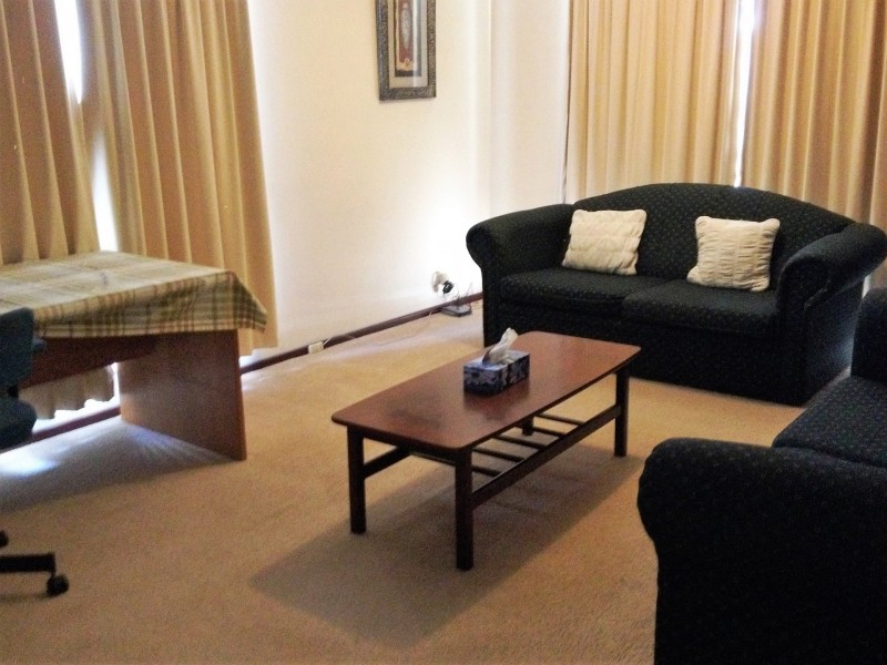 12 Dora Street, Queens Park WA 6107