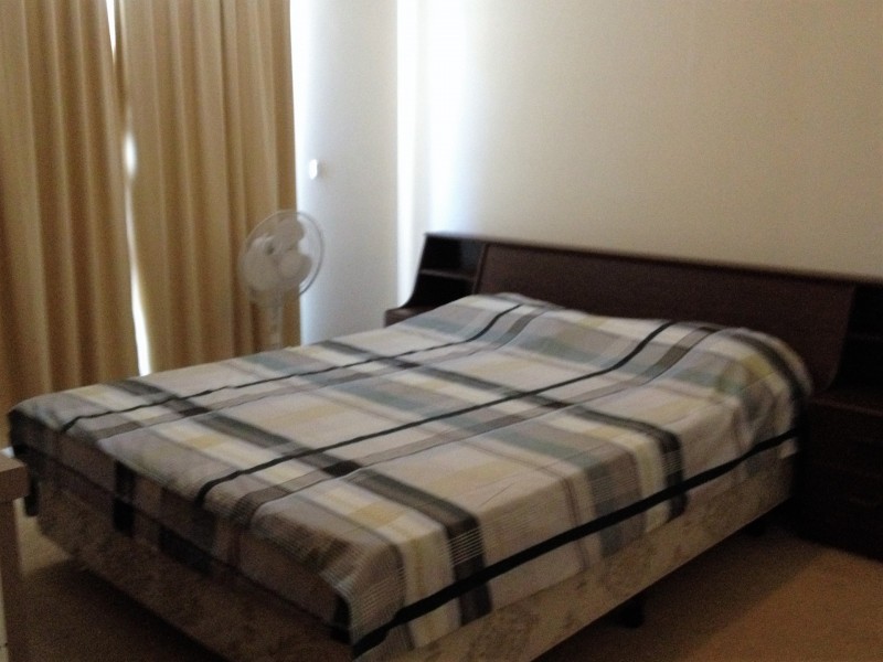 12 Dora Street, Queens Park WA 6107