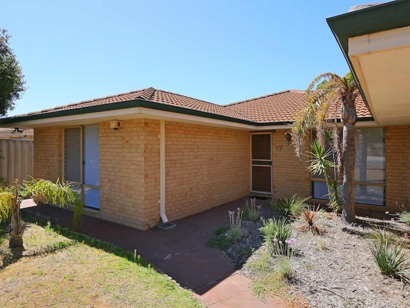 17 Benelli Place, Alexander Heights WA 6064