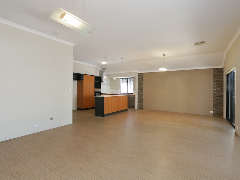 12 Dudley Street, Rivervale WA 6103