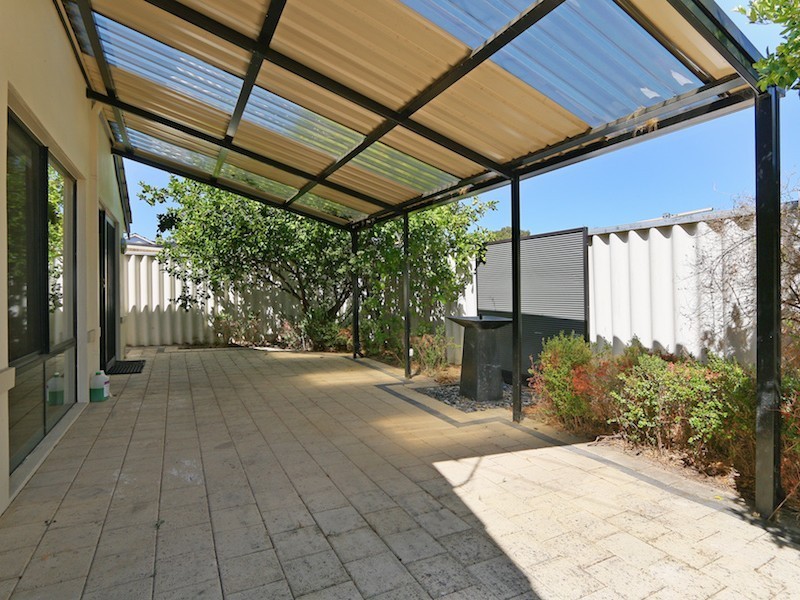 12 Dudley Street, Rivervale WA 6103