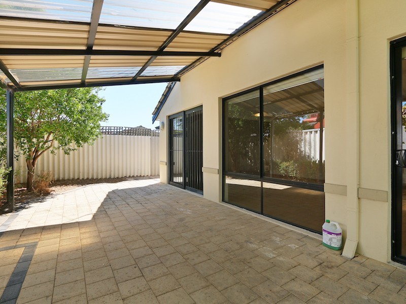 12 Dudley Street, Rivervale WA 6103