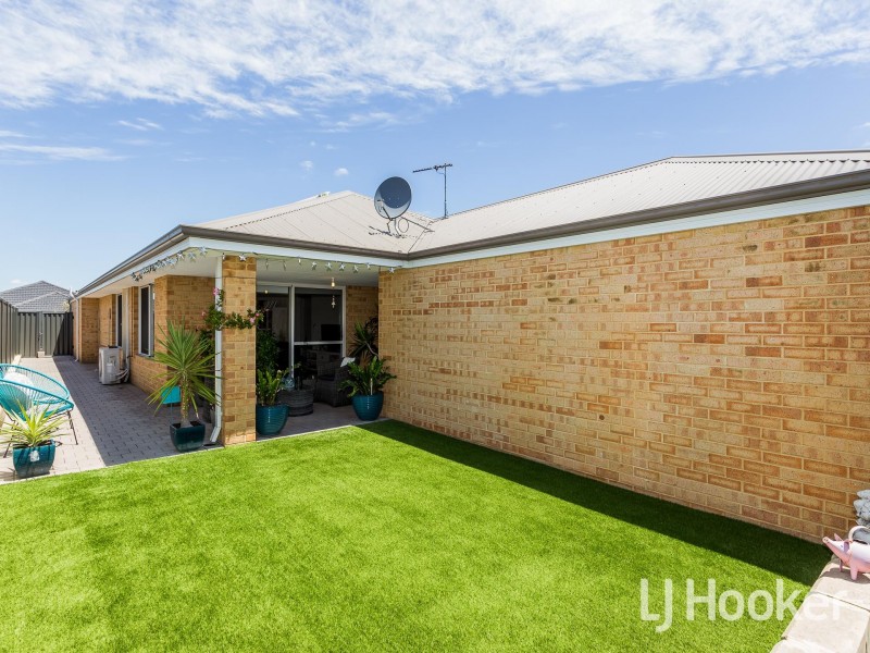 10 Piedmont Way, Caversham WA 6055