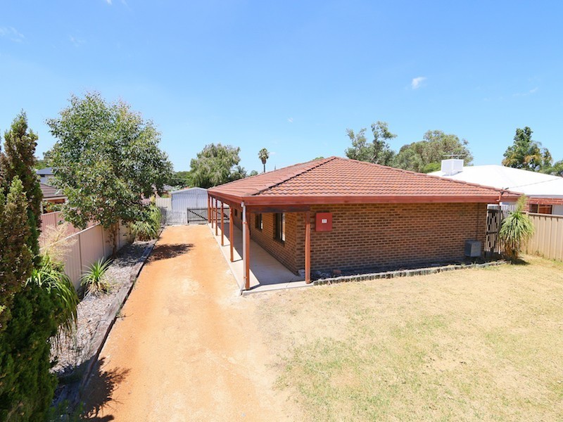 77 Thomas Street, East Cannington WA 6107