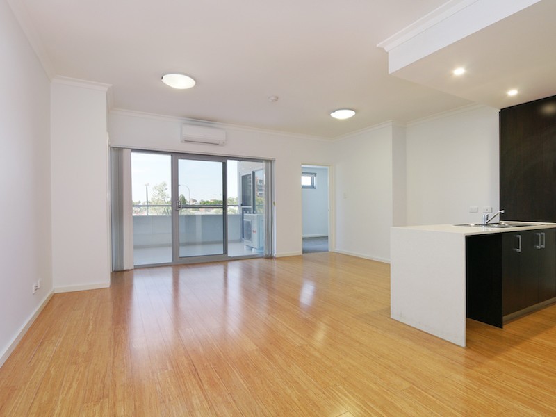 22/2 Rowe Avenue, Rivervale WA 6103