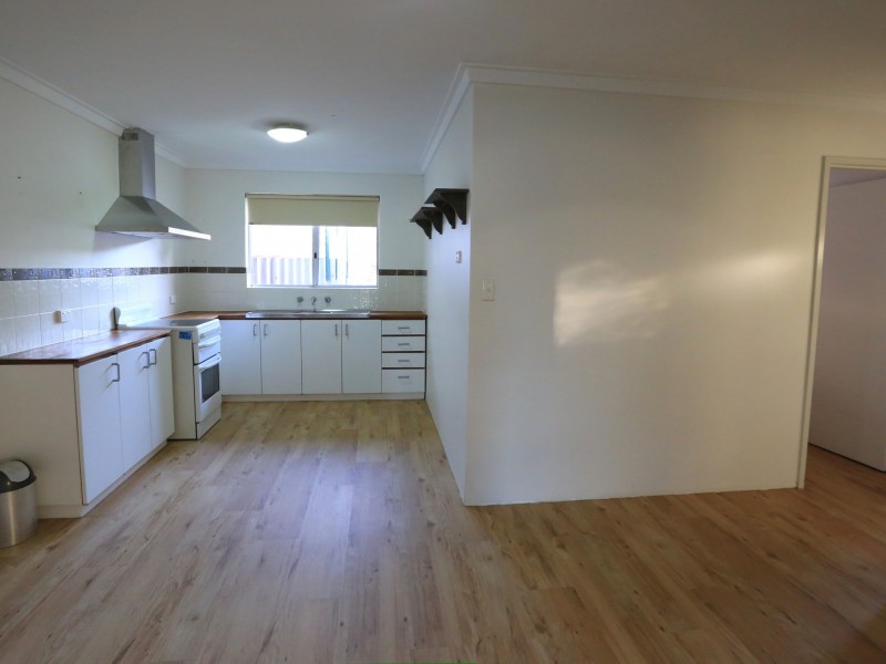 17B Fleming Avenue, Wilson WA 6107