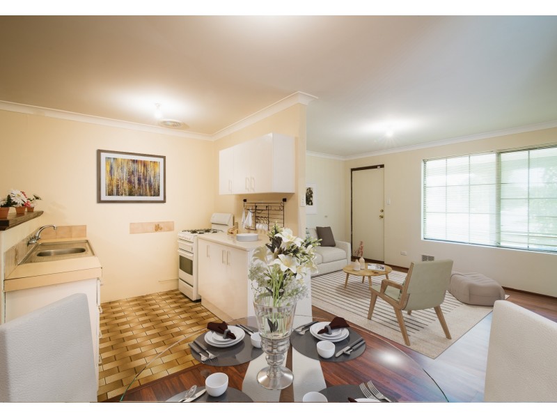 39 Excalibur Circle, Camillo WA 6111