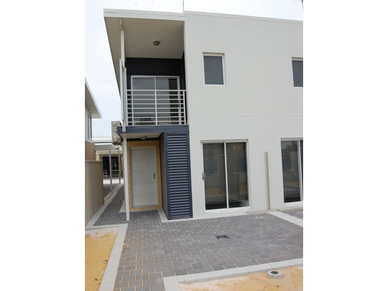 14/21 Bent Street, Cannington WA 6107