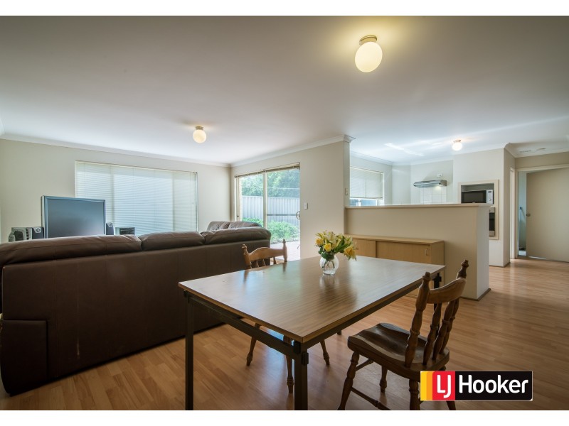 61 Galaxy Way, Carlisle WA 6101