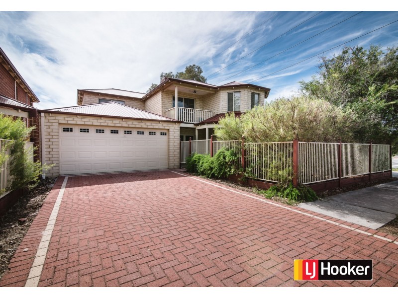 61 Galaxy Way, Carlisle WA 6101