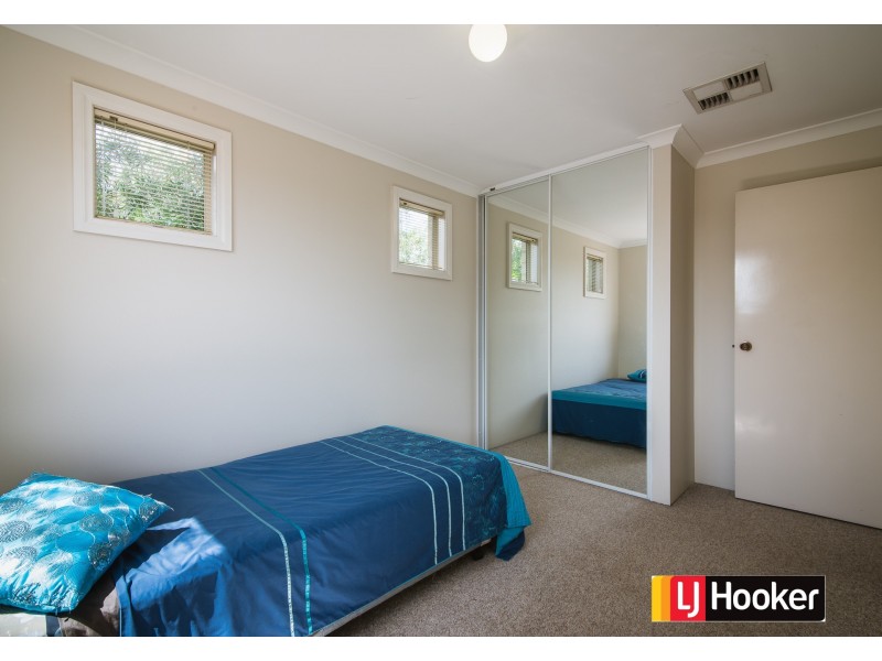 61 Galaxy Way, Carlisle WA 6101