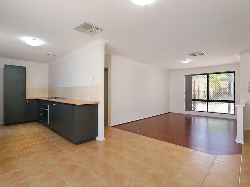 9/24-26 Dumond Street, Bentley WA 6102