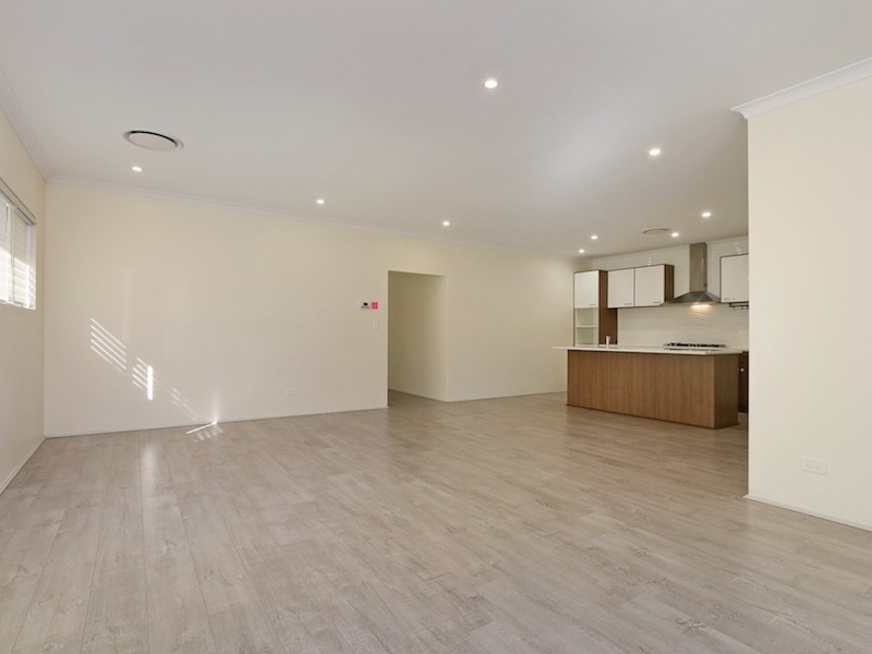 5 Vienta Street, Aveley WA 6069