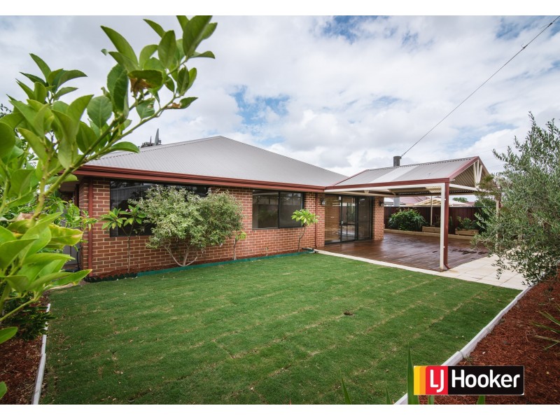 15 Jonah Way, Canning Vale WA 6155