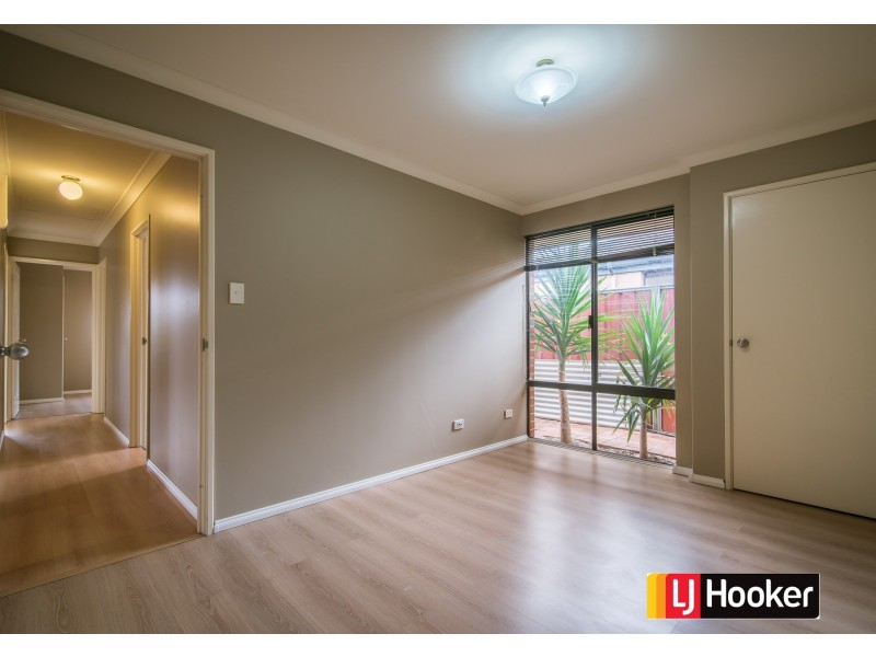 15 Jonah Way, Canning Vale WA 6155