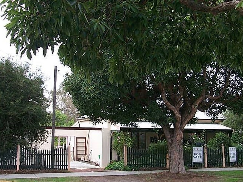 10 Frederic Street, Midland WA 6056