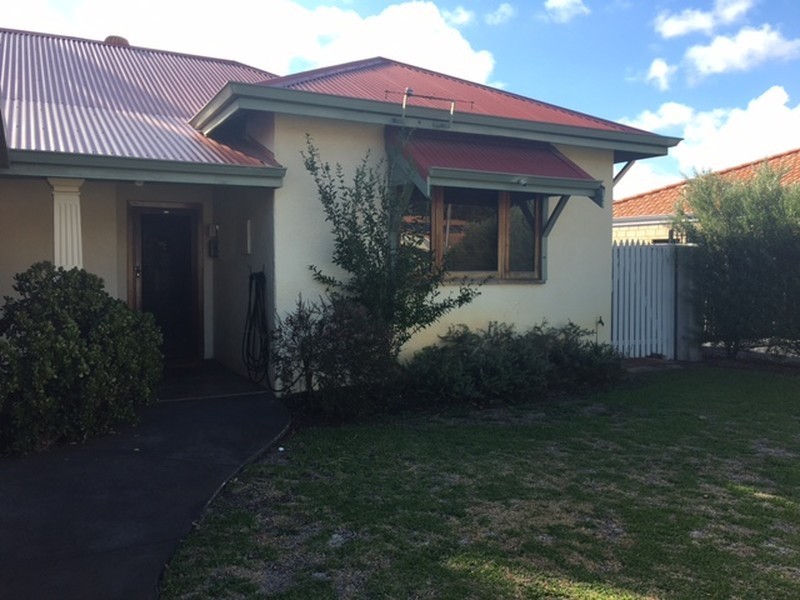 5 Acton Avenue, Bentley WA 6102