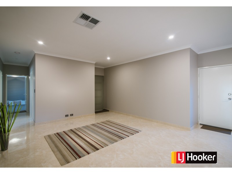 48A Pitt Street, St James WA 6102