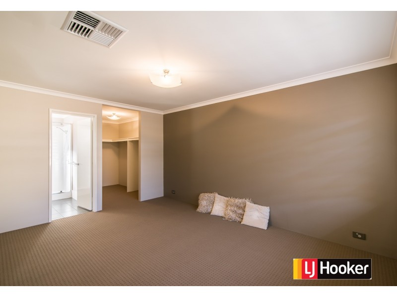 48A Pitt Street, St James WA 6102