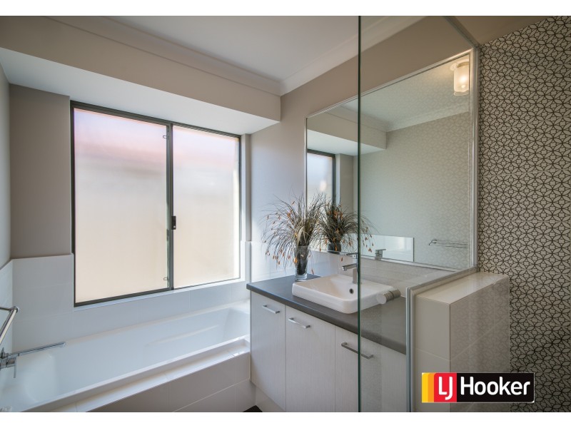 48A Pitt Street, St James WA 6102