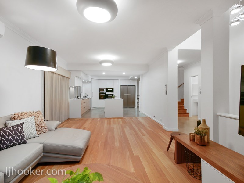 2/38 Preston Street, Como WA 6152