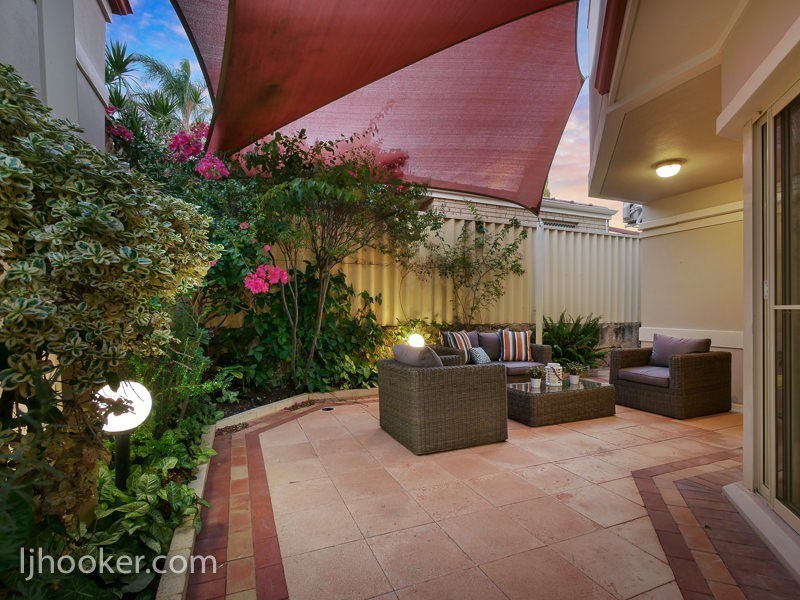 2/38 Preston Street, Como WA 6152