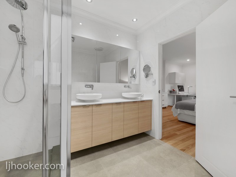 2/38 Preston Street, Como WA 6152