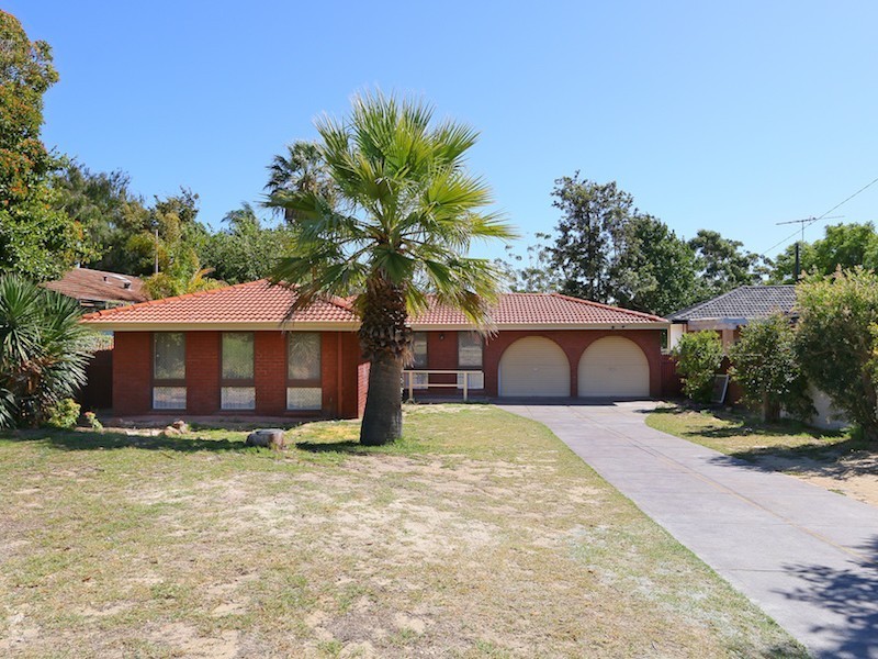 16 Manton Court, Hamersley WA 6022