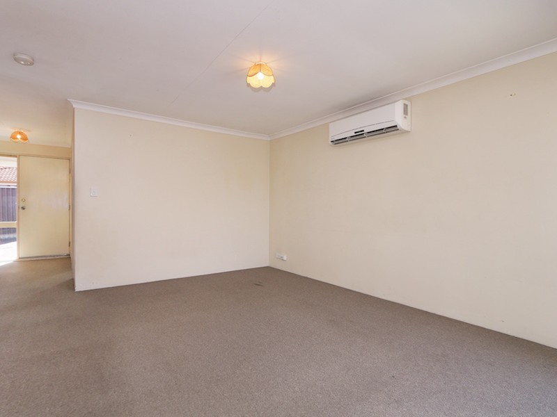 2/122 Raleigh Street, Carlisle WA 6101