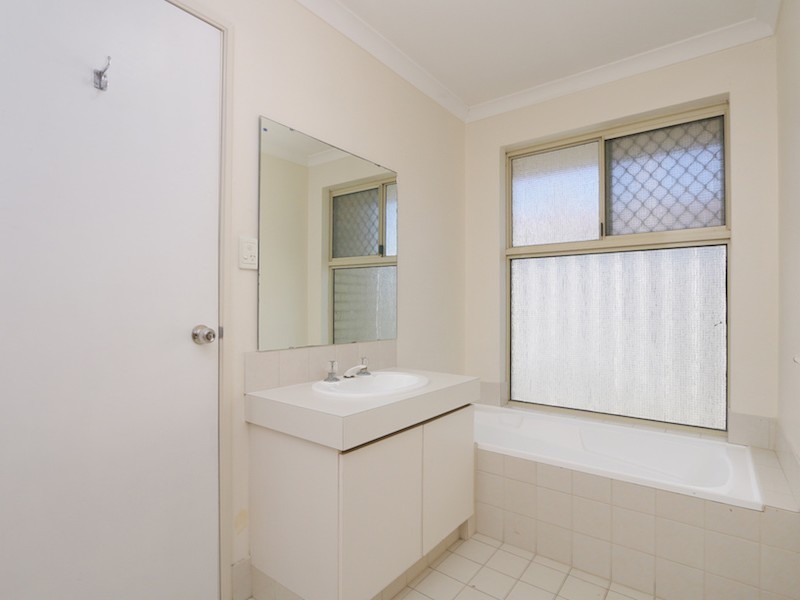 2/122 Raleigh Street, Carlisle WA 6101