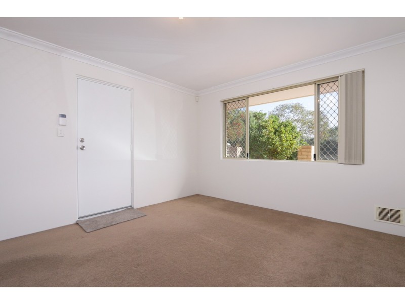 5/6 Lansing Street, Queens Park WA 6107