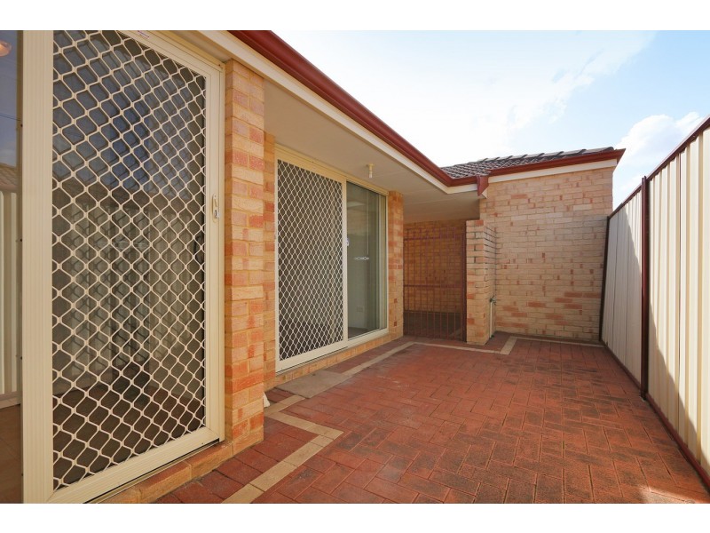 5/6 Lansing Street, Queens Park WA 6107