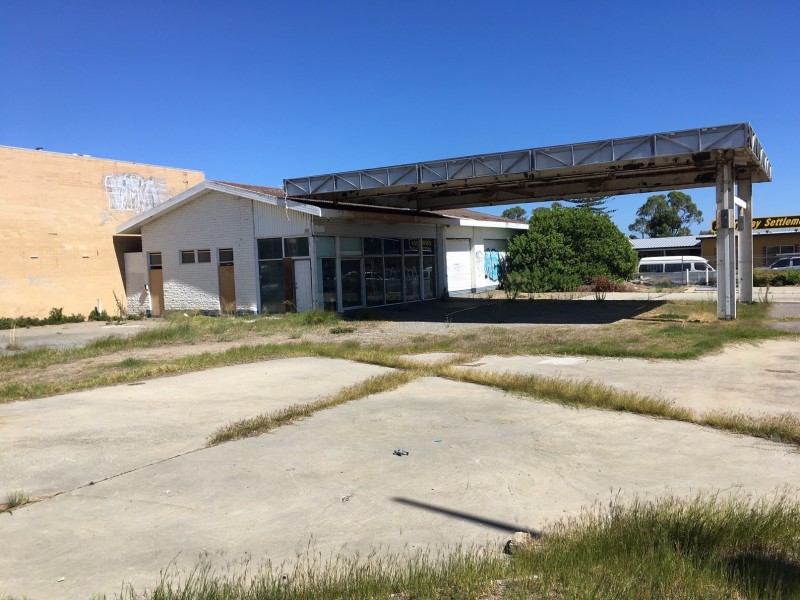 175 Parkin Street, Rockingham WA 6168