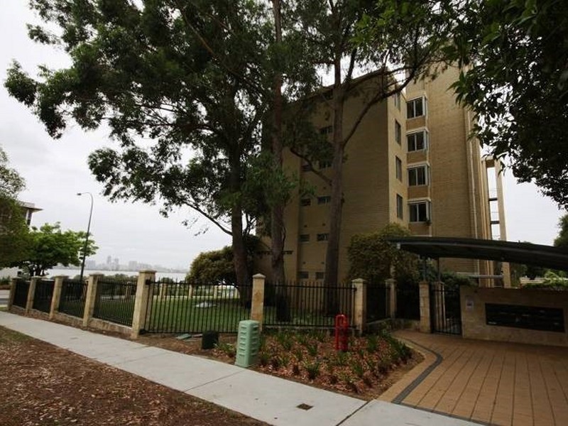 14/181 Mill Point Road, South Perth WA 6151