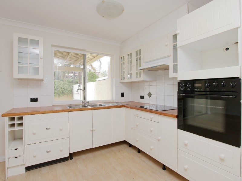 4/45 McCallum Lane, Victoria Park WA 6100