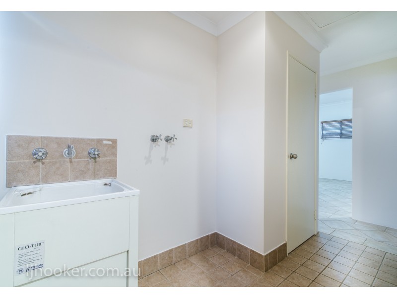 33 Stephen Street, Queens Park WA 6107