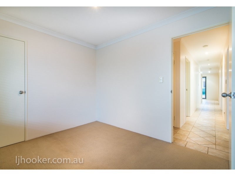 33 Stephen Street, Queens Park WA 6107