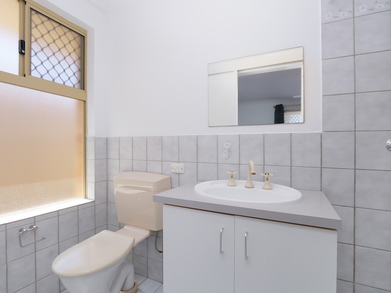 17 Benelli Place, Alexander Heights WA 6064