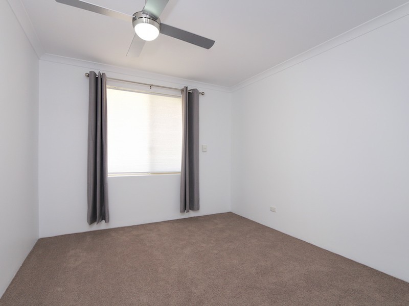 17 Benelli Place, Alexander Heights WA 6064