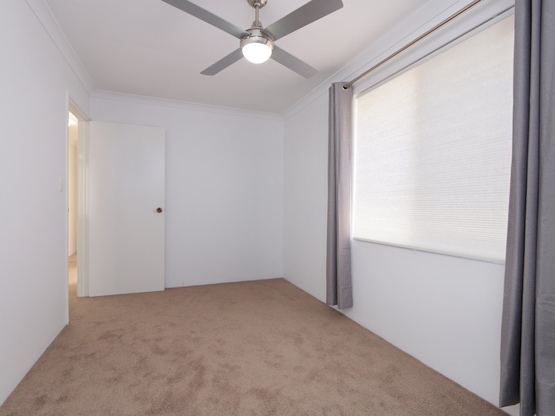 17 Benelli Place, Alexander Heights WA 6064