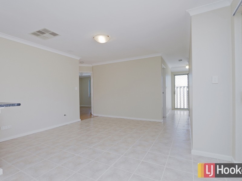 15D Quinn Avenue, Bentley WA 6102