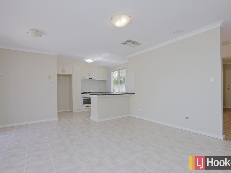 15D Quinn Avenue, Bentley WA 6102