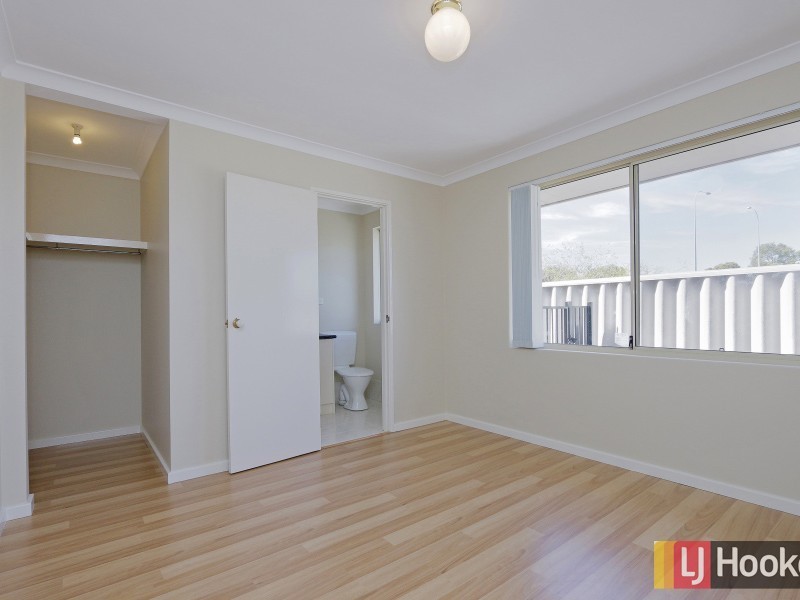 15D Quinn Avenue, Bentley WA 6102