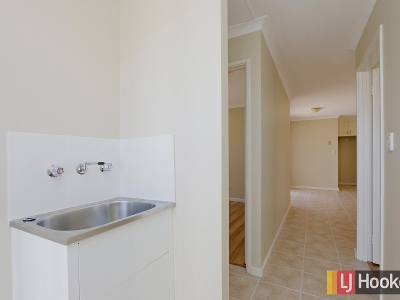15D Quinn Avenue, Bentley WA 6102