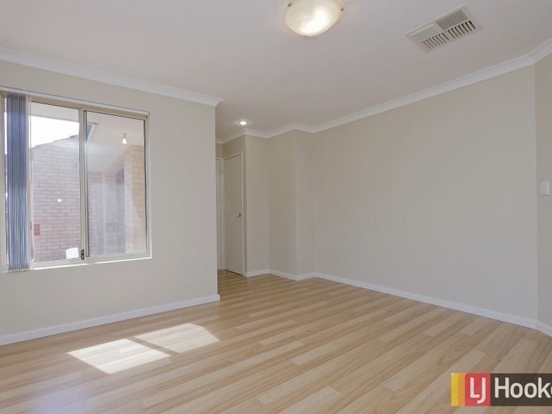 15D Quinn Avenue, Bentley WA 6102
