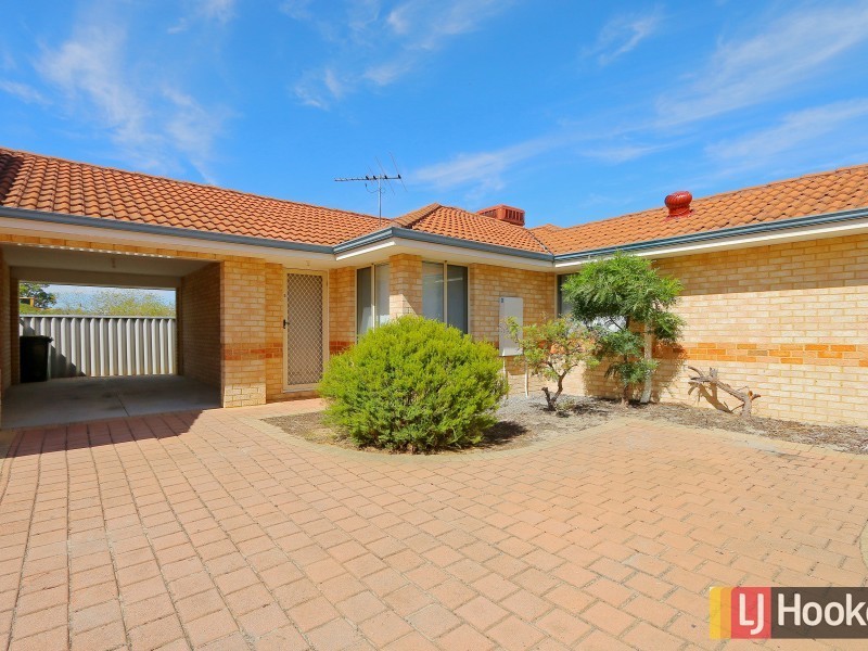 15D Quinn Avenue, Bentley WA 6102